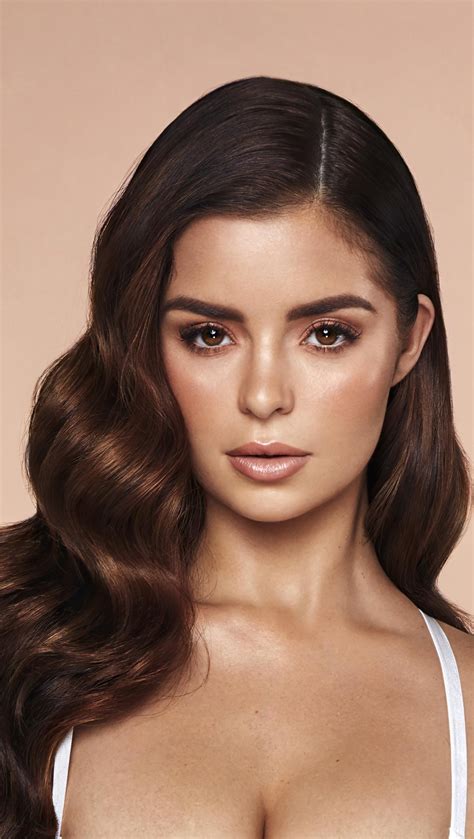 Demi rose nakd - Demi's currently promoting her new album, Confident, and the former Disney star says nothing could possibly show her state of mind better than the raw photoshoot that initially wasn't planned.Demi ...
